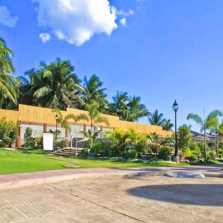 La Suena Brisa Beach Resort And Events Place Батангас Экстерьер фото